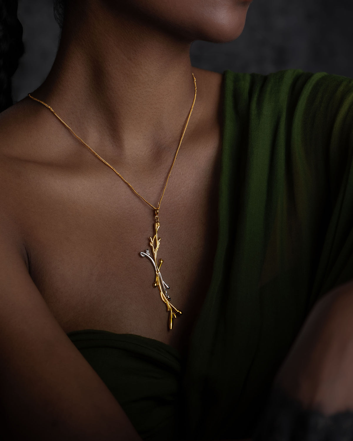 Jharkali Pendant necklace